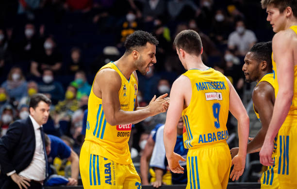 频频化解对 频频化解对