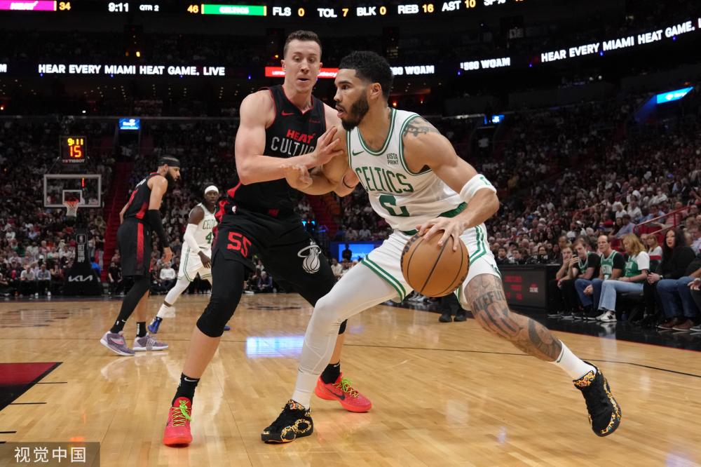 她征服了评 她征服了评